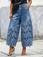 Chic Floral-embroidered Cropped Denim Pants